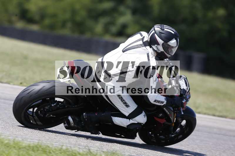 /44 09.08.2025 Plüss Moto Sport ADR/Freies Fahren/12